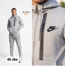 Load image into Gallery viewer, Tracksuit