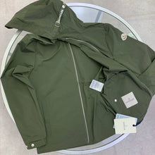 Load image into Gallery viewer, Jacket