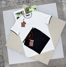 Load image into Gallery viewer, Tshirt