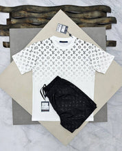 Load image into Gallery viewer, Tshirt