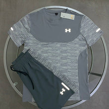 Load image into Gallery viewer, Tshirt