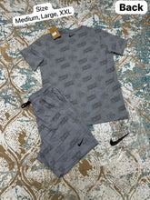 Load image into Gallery viewer, Tshirt