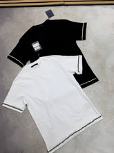 Load image into Gallery viewer, T-shirt