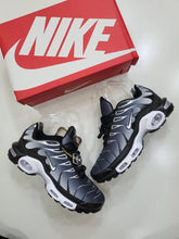 Load image into Gallery viewer, Shoes men