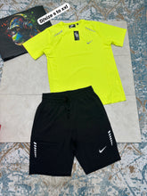 Load image into Gallery viewer, Tshirt