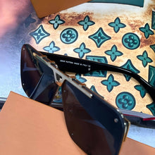Load image into Gallery viewer, Sunglass