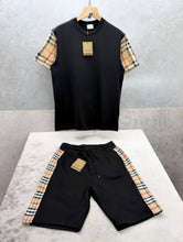 Load image into Gallery viewer, Tshirt
