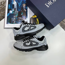 Load image into Gallery viewer, Shoes