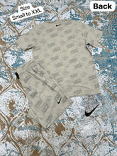 Load image into Gallery viewer, Tshirt
