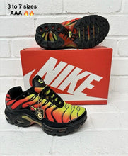 Load image into Gallery viewer, Shoes