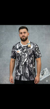 Load image into Gallery viewer, Tshirt