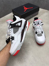 Load image into Gallery viewer, Shoes