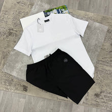 Load image into Gallery viewer, Tshirt
