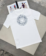 Load image into Gallery viewer, Tshirt