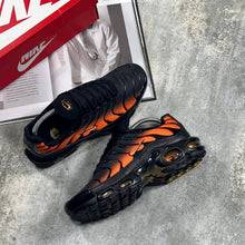 Load image into Gallery viewer, Shoes