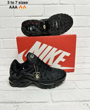 Load image into Gallery viewer, Shoes
