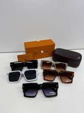 Load image into Gallery viewer, Sunglass