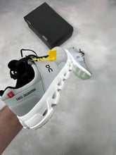 Load image into Gallery viewer, Shoes men