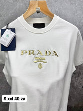 Load image into Gallery viewer, Tshirt