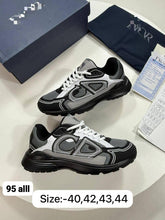 Load image into Gallery viewer, Shoes