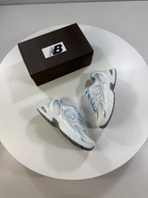 Load image into Gallery viewer, Shoes