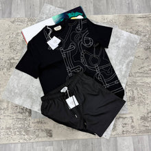 Load image into Gallery viewer, Tshirt