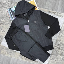 Load image into Gallery viewer, Tracksuit