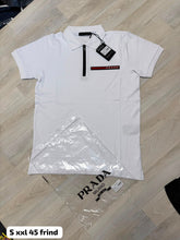 Load image into Gallery viewer, Tshirt