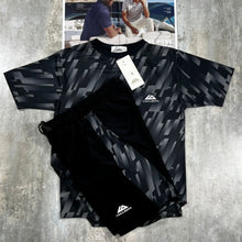 Load image into Gallery viewer, Tshirt