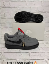 Load image into Gallery viewer, shoes
