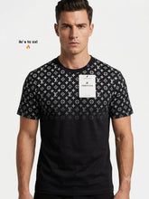Load image into Gallery viewer, Tshirt