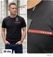 Load image into Gallery viewer, Tshirt