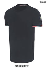 Load image into Gallery viewer, T-shirt