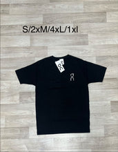 Load image into Gallery viewer, T-shirt