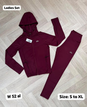 Load image into Gallery viewer, Tracksuit
