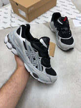 Load image into Gallery viewer, Shoes