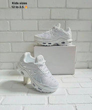 Load image into Gallery viewer, Shoes boy
