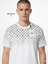 Load image into Gallery viewer, Tshirt