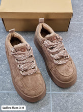 Load image into Gallery viewer, Shoes