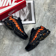Load image into Gallery viewer, Shoes