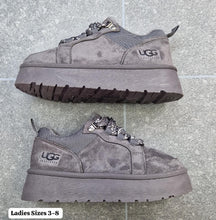 Load image into Gallery viewer, Shoes