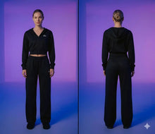 Load image into Gallery viewer, Tracksuit women