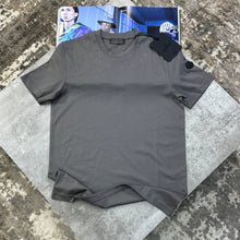 Load image into Gallery viewer, Tshirt