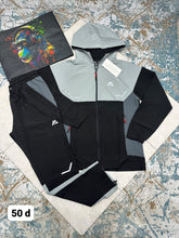 Load image into Gallery viewer, Tracksuit
