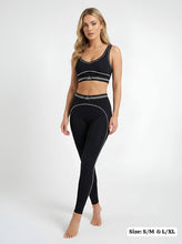 Load image into Gallery viewer, Tracksuit women