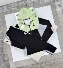 Load image into Gallery viewer, Tracksuit men