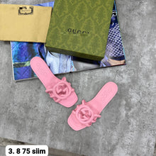 Load image into Gallery viewer, Slipper