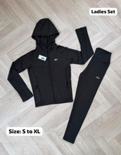 Load image into Gallery viewer, Tracksuit