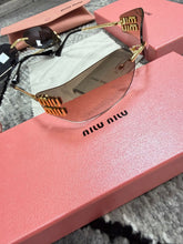 Load image into Gallery viewer, Sunglass