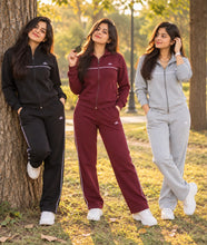 Load image into Gallery viewer, Tracksuit